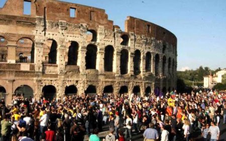 Boom di visitatori a Roma per il 2017: cresce il turismo mordi e fuggi