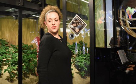 Le note di Carmen chiudono le celebrazioni degli 80 anni di Caffè Milani