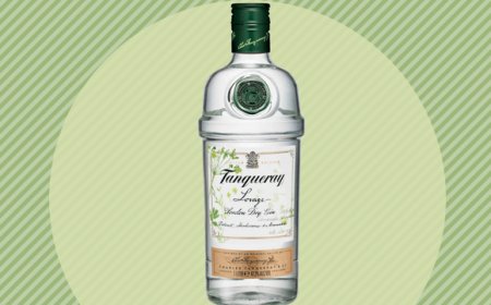 Arriva in Italia Tanqueray Lovage, la nuova referenza in edizione limitata