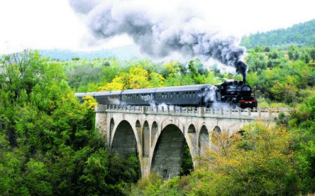 I Treni Storici del Gusto in Sicilia per riscoprire l'enogastronomia regionale