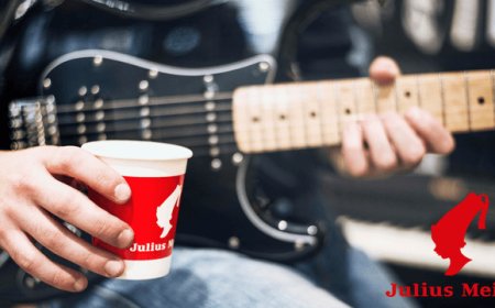 Julius Meinl porta le poesie on stage a Mantova e Padova