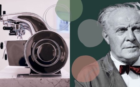 Una macchina del MUMAC in esposizione a Parigi