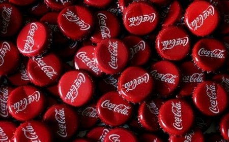Coca-Cola, crescono ricavi e utili nel trimestre