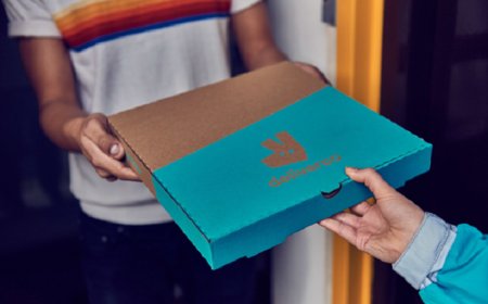 Per il 2019 Deliveroo punta a raggiungere 100 milioni di persone in Europa
