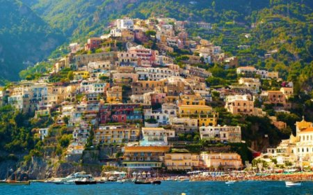 Truffa a turisti e albergatori con sito "clone" e finte prenotazioni