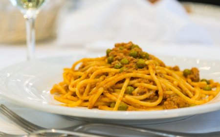 "Gli Spaghetti Bolognesi esistono", ma il sindaco di Bologna non la pensa così