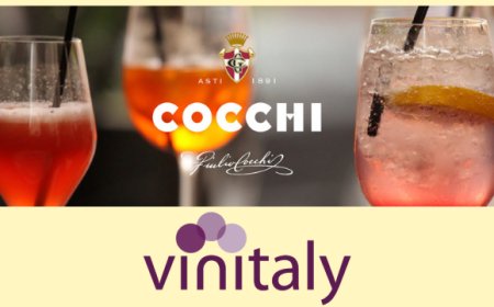 Al Vinitaly 2019 Giulio Cocchi con l'Alta Langa e il panettone al Vermouth