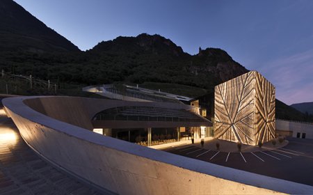 Cantina Bolzano: inaugurata la nuova sede in nome dell'innovazione e della sostenibilità