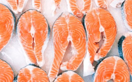 Calano gli acquisti di pesce fresco ma aumentano quelli di surgelato