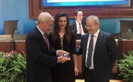 Fipe premia Roxana Roman, imprenditrice simbolo dell’impegno per la legalità