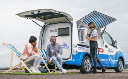 Il van Nissan a zero emissioni per i gelati Mackie’s of Scotland