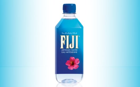 Fiji Water: l'acqua più amata dalle celebrities ora in Italia
