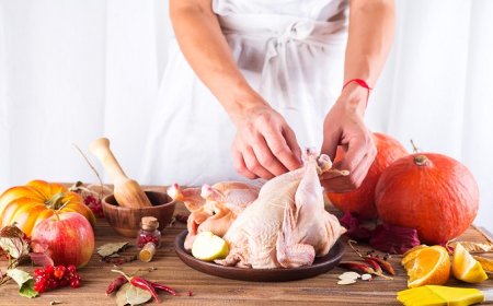 Perché il pollo non va lavato prima di essere cucinato