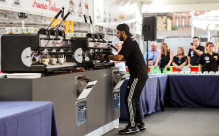 Le macchine a leva La San Marco sono da record: 703 caffè estratti in un'ora