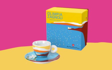 La speciale tazzina illy Art Collection di Olimpia Zagnoli per la Barcolana 2019