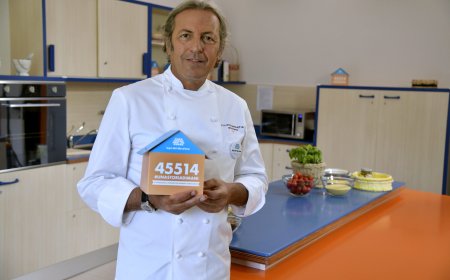 Filippo La Mantia ed Ernst Knam per la Campagna di sensibilizzazione "Una storia di mani"