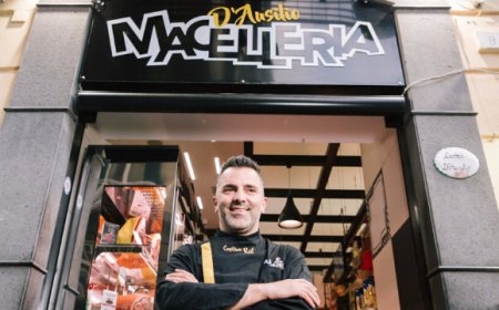 La burgeria D'Ausilio di Napoli lancia il panino solidale per l'orchestra giovanile di Montesanto