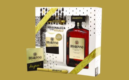 Il Natale Disaronno® è "su misura" con l'etichetta personalizzata