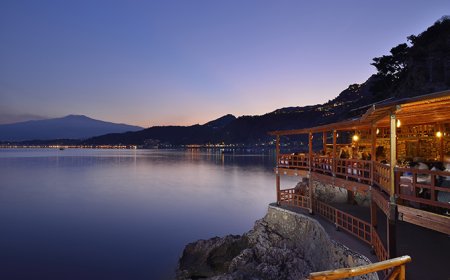 AIFBM Awards: UNAHOTELS Capotaormina riceve il riconoscimento “Best F&B Manager 2019”