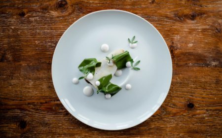 Tre ricette da chef da preparare a casa. 1. Calamari, cozze e olive taggiasche