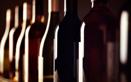 Coronavirus: utilizzare vino in giacenza per la produzione di alcol per igienizzanti