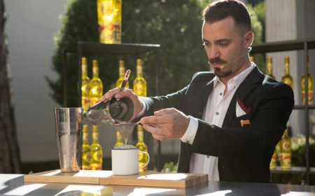 Vince il Premio Strega Mixology il drink Testa Dura del barman Ugo Acampora