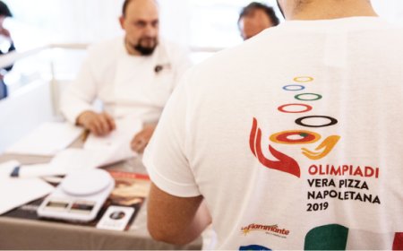Le Olimpiadi della Vera Pizza Napoletana: 150 pizzaioli da 20 nazioni