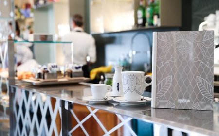 Lavazza porta un nuovo "Paradiso" di caffè alla Biennale di Venezia