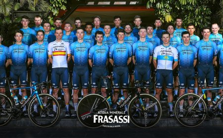 Acqua Frasassi protagonista del Giro d'Italia con la squadra kazaka Astana-Premier Tech