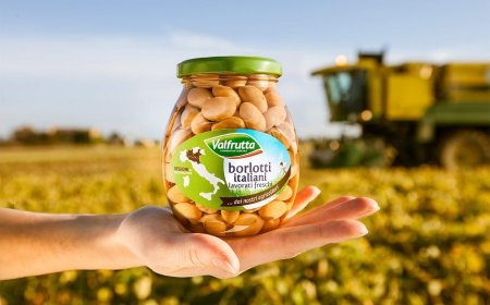 Valfrutta torna in comunicazione con la campagna "C'è l'Italia dentro"