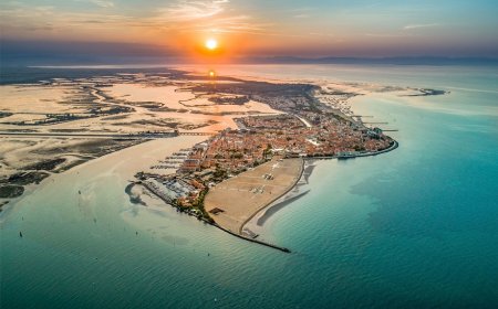 Grado, l'isola della costa del Friuli si attrezza per la stagione estiva