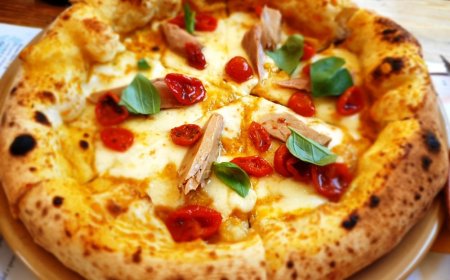 La Pizzeria Il Piennolo di Cetara riparte dal menu "100% Costa Divina"