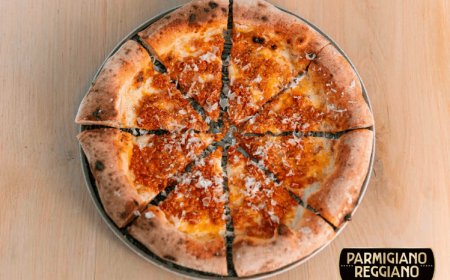 Parmigiano Reggiano protagonista delle nuove puntate di "Mica Pizza e Fichi" su La7.it