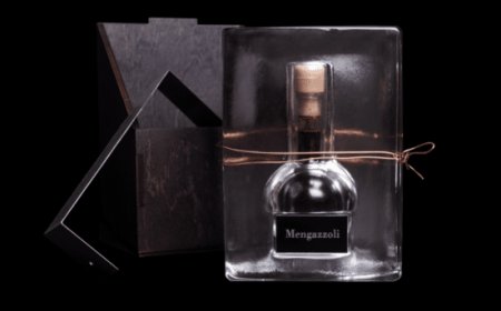 Cuore Nero dell’Acetifico Mengazzoli, design Olivieri, premiato da The WineHunter Awar