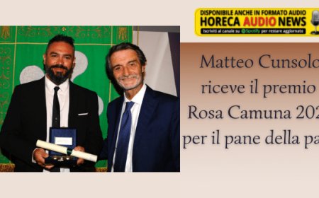 Matteo Cunsolo riceve il premio Rosa Camuna 2022 per il pane della pace