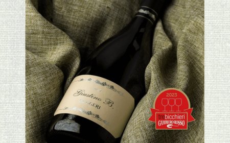 Il prosecco Giustino B. di Ruggeri premiato con i tre bicchieri di Gambero Rosso