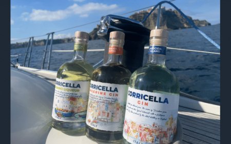 Mercanti di Spirits partecipa alle "Regate di Primavera" con Corricella Gin