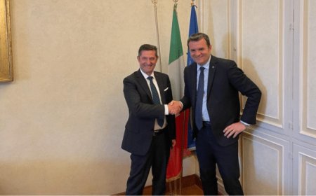 Fipe incontra Centinaio: avviato un tavolo di confronto per la tutela dei locali storici