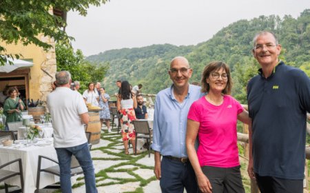 Inaugurato il "Belvedere La Farra" sulle colline del Prosecco
