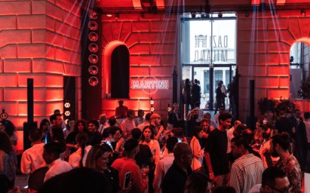 MARTINI Pop Up Bar, il temporary bar ai Dazi di Milano
