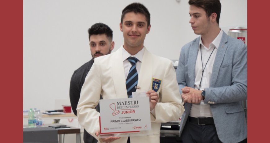 Riccardo Merlonghi vince l'edizione 2019 di Maestri dell'Espresso Junior