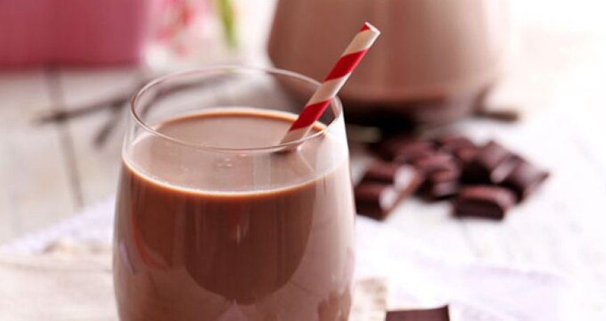 La città di New York vuole abolire il latte al cioccolato nelle scuole
