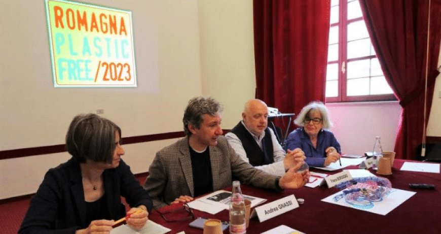 Rimini e Visit Romagna per Romagna Plastic Free 2023
