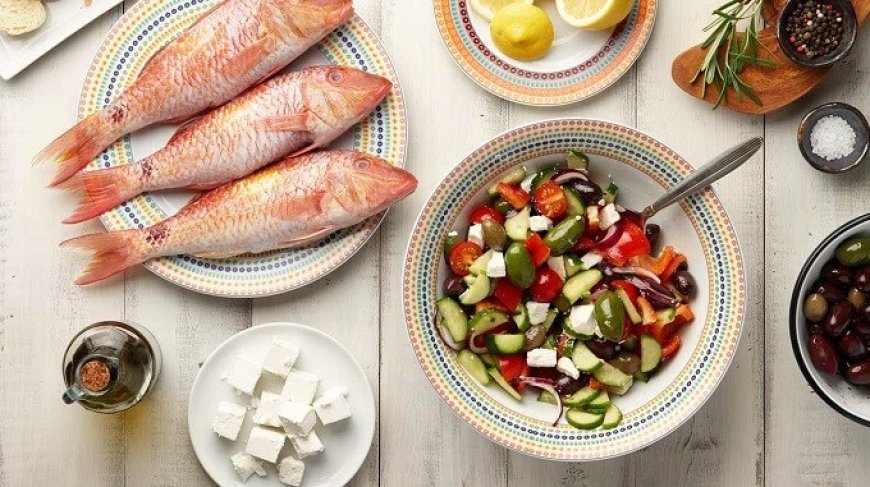 La Dieta Mediterranea allunga la vita, anche degli over 65
