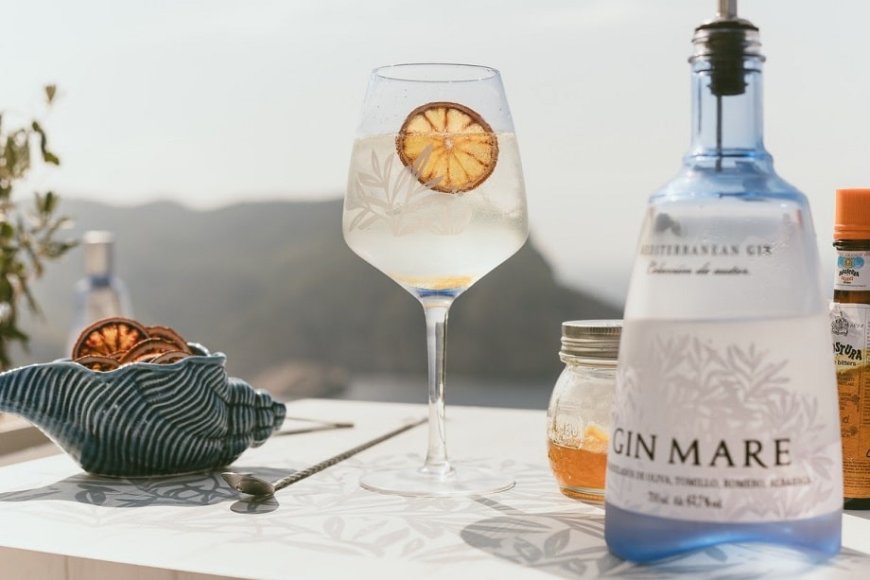Gin Mare fa da aperitivo all'esperienza gourmet delivery di Mymenu.it