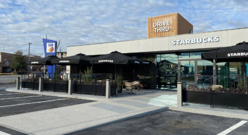 Apre il primo Drive Thru di Starbucks in Italia