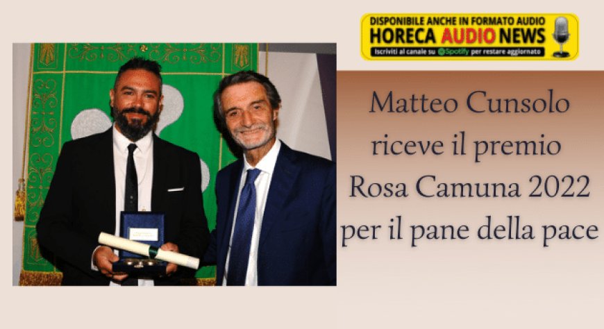 Matteo Cunsolo riceve il premio Rosa Camuna 2022 per il pane della pace
