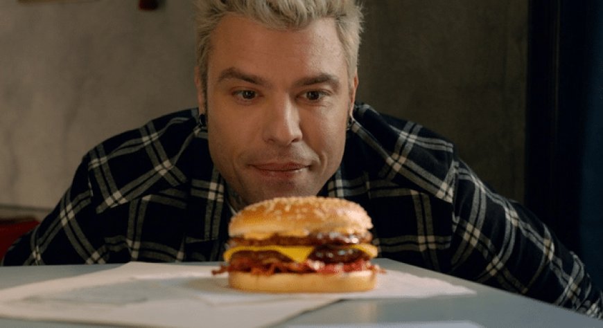 Il nuovo spot di McDonald’s racconta l'amore per il Crispy McBacon