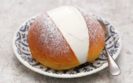 Torna il Maritozzo Day, la festa che celebra il famoso dolce romano