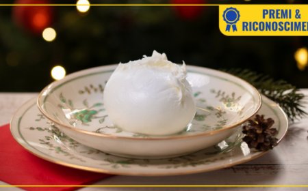 La classifica di Taste Atlas premia la Mozzarella di bufala campana Dop